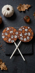 Lízatko z mliečnej čokolády "Halloween - Bats and friends" 20g